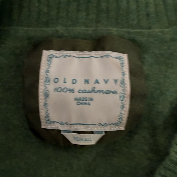 Old Navy 100% Cashmere Green Scoop Neck Sweater Sz XS bell sleeves grass green - Picture 5 of 6